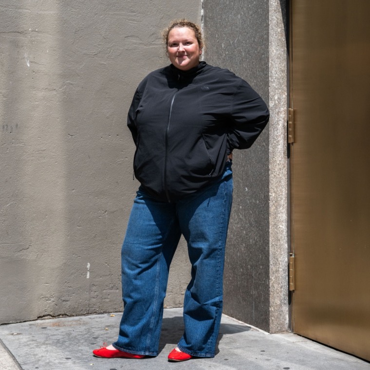 Social media editorial assistant Annie Shigo wears the Old Navy Mid-Rise Slouchy Wide-Leg Jeans in size 18.