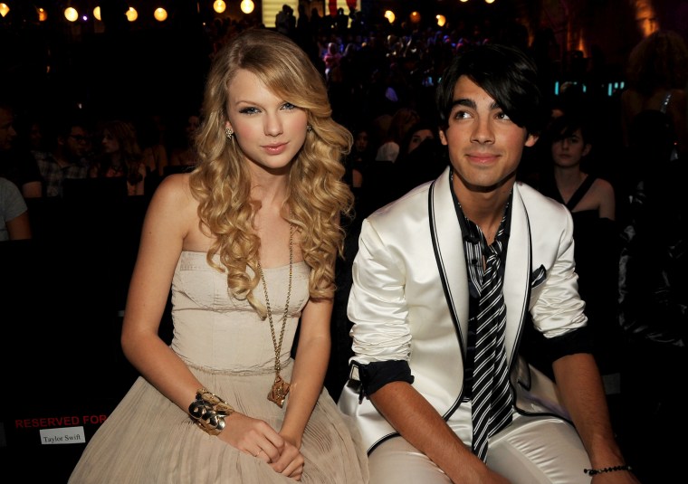 Cantores Taylor Swift e Joe Jonas
