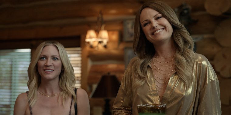 Britney Snow as Sophie and Malin Åkerman as Margo in "The Hunting Wives."