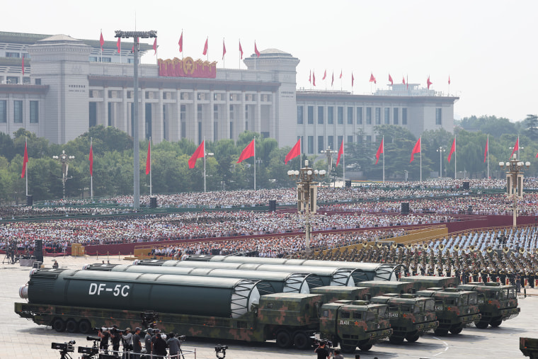 China Unveils New Weapons In V-Day Parade