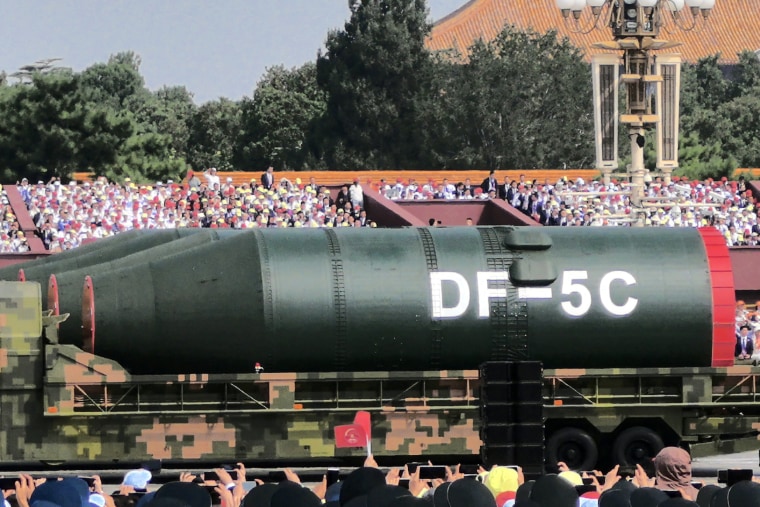 China Unveils New Weapons In V-Day Parade