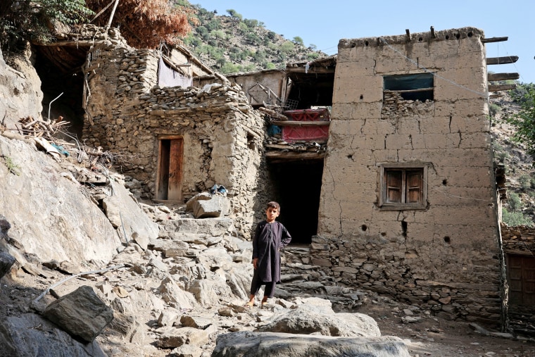 عواقب زلزله کشنده در افغانستان