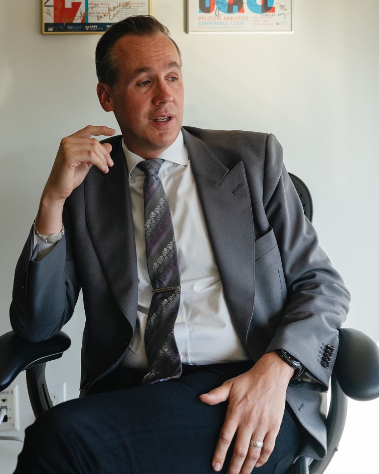 Havard professor and governmental intelligence Ryan Enos.