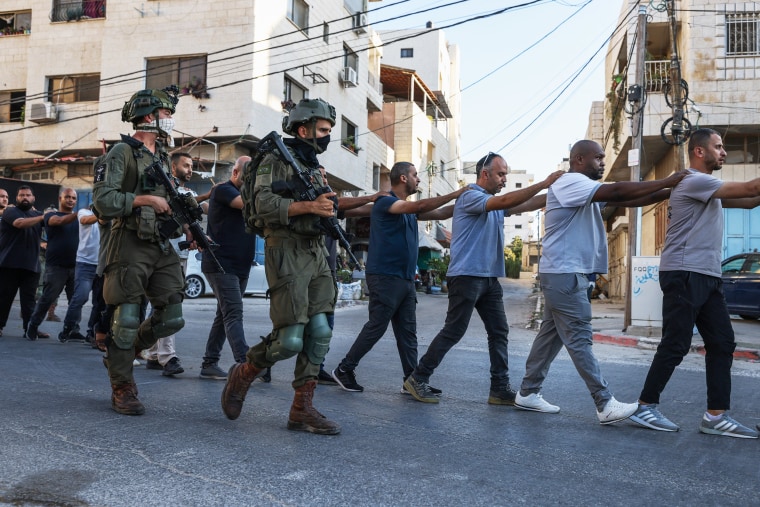 Tulkarem men detained
