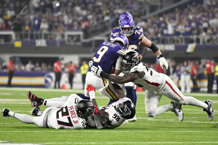 Atlanta Falcons v Minnesota Vikings.