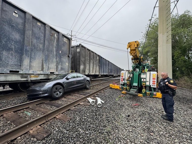 Tesla Crashed Into Train Pennsylvania