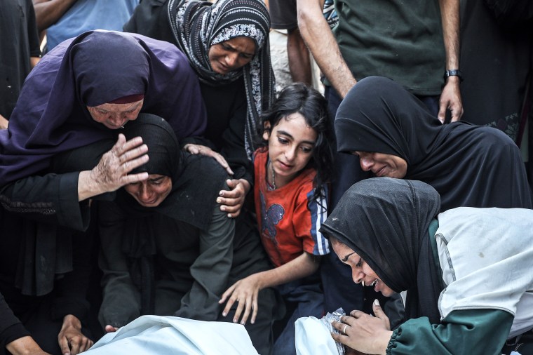 Israeli attacks on Gaza continue