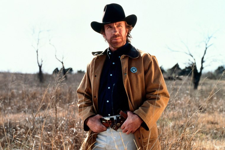 CHUCK NORRIS in WALKER, TEXAS RANGER (1993)