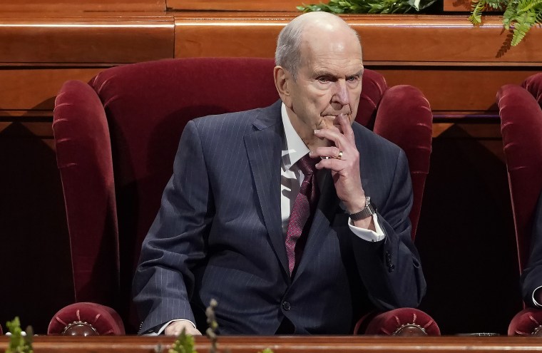 Worldwide Mormon Conference Convenes In Salt Lake City