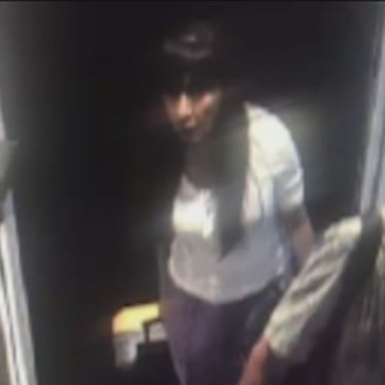 Security footage of Paula getting off the plane at DFW