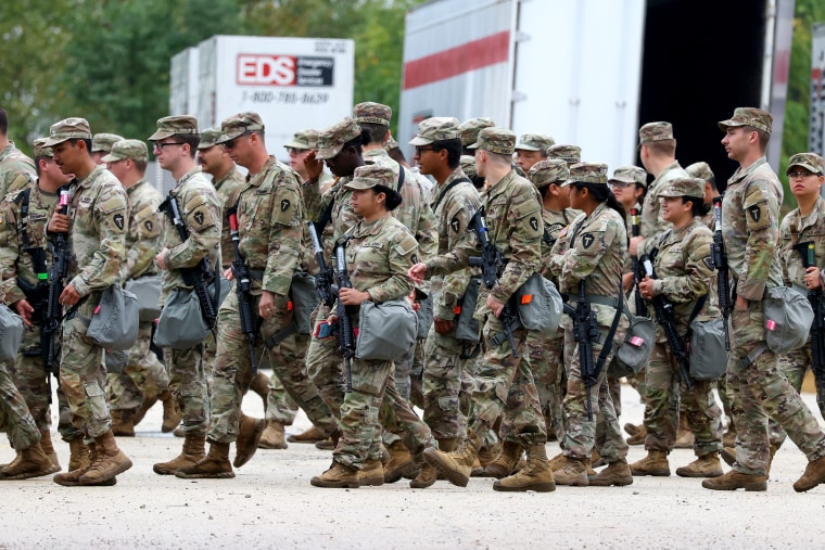 US-NEWS-TEXAS-NATIONAL-GUARD-DEPLOYMENT-TB