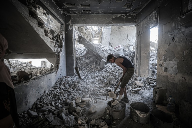 Daily life in Gaza after ceasefire takes effect