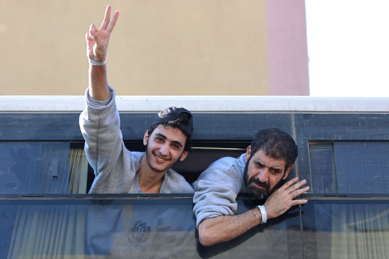 Palestinian prisoners released