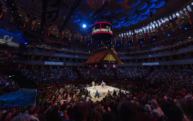 The Grand Sumo Tournament