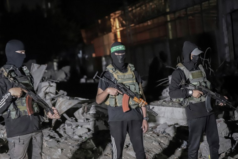 Hamas says it can't find dead hostages as Israel responds