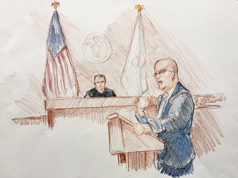 Defense attorney Daniel Fultz gives his opening statement.