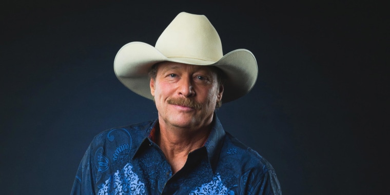 Alan Jackson Announces Date for 'Finale' Concert in Nashville