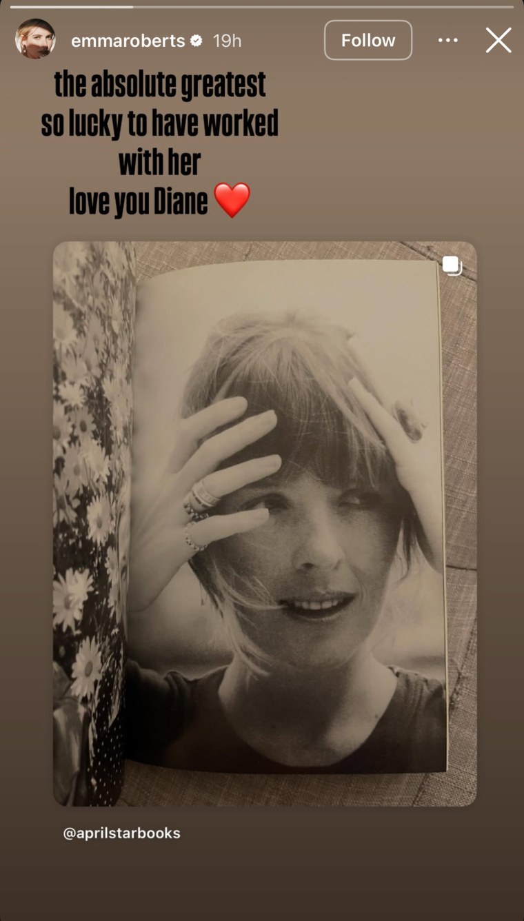 Emma Roberts se lembra de Diane Keaton.