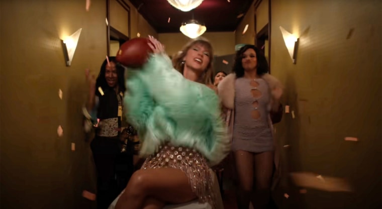 How Taylor Swift References Travis Kelce in 'The Fate of Ophelia' Music  Video