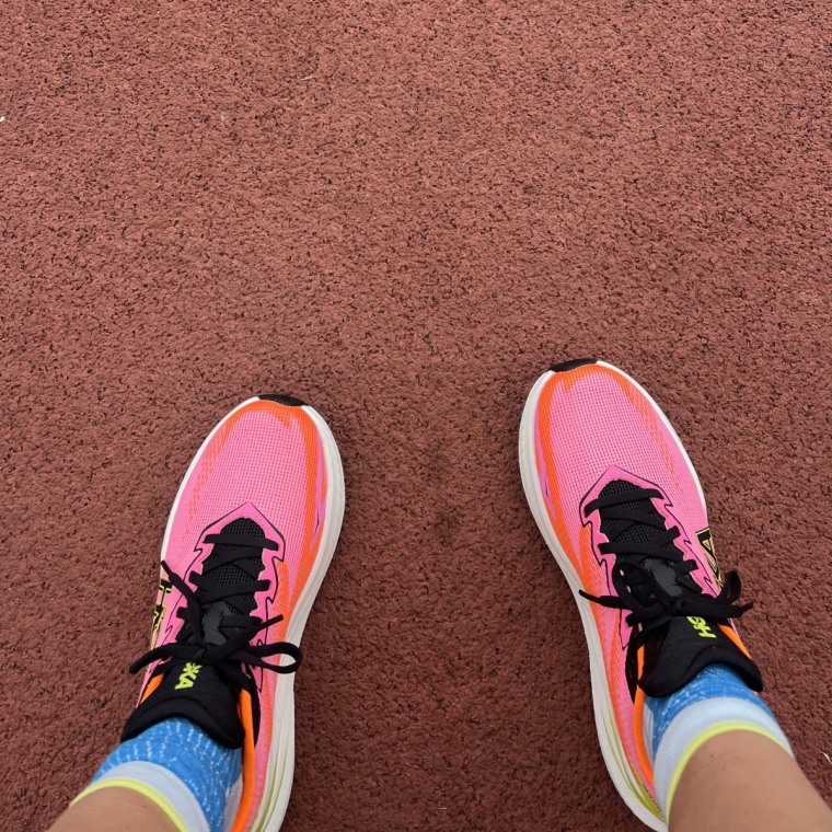 I wore the Hoka Mach X 3 sneakers throughout my training and on race day. 