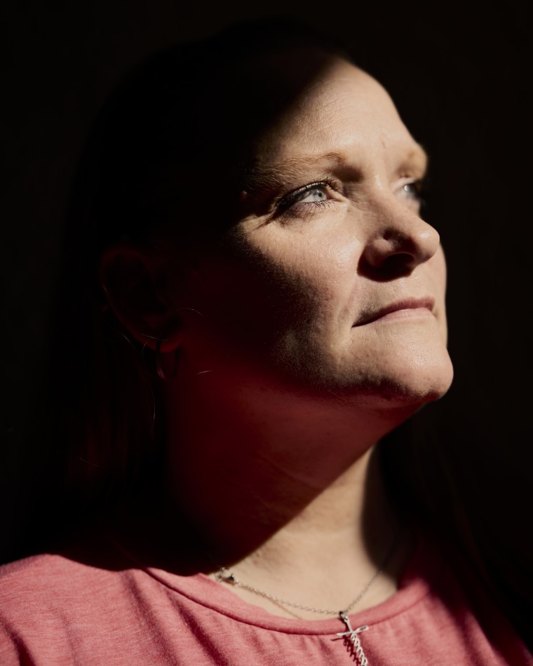 Lauren Kent hoped that jail would help her stay safe during her pregnancy. She spent weeks pleading for help.