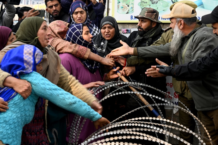 Image: INDIA-KASHMIR-EXPLOSION