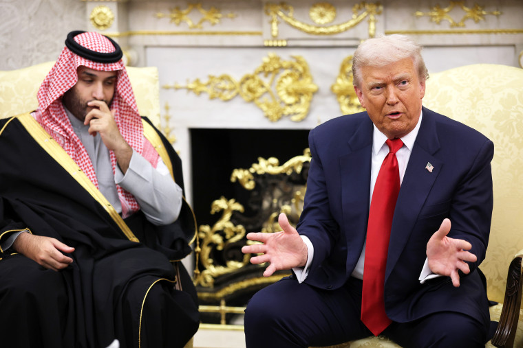 Putra Mahkota dan Perdana Menteri Arab Saudi Mohammed bin Salman dan Presiden AS Donald Trump.