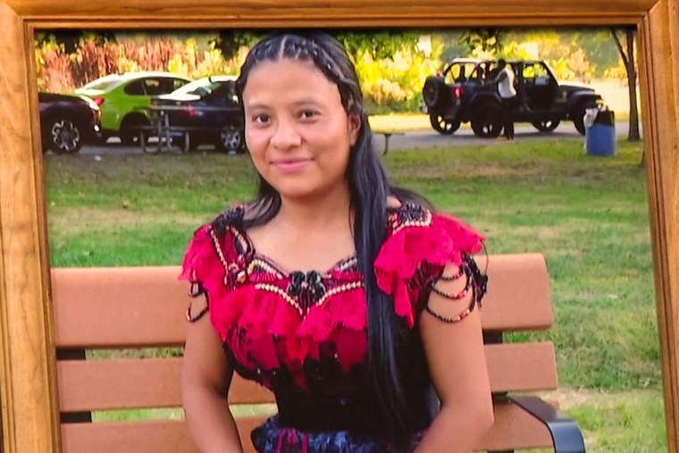 Maria Florinda Rios Pérez de Velásquez.