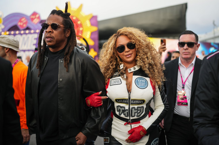 Image: F1 Grand Prix of Las Vegas Beyonce Jay-Z