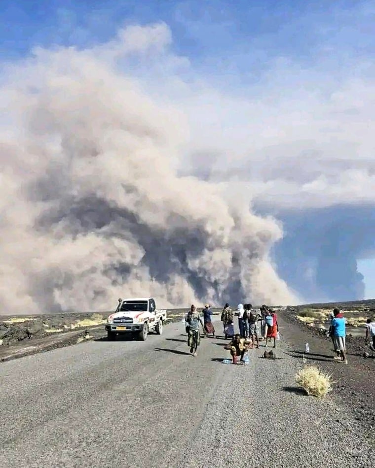 記録に残る初のエチオピア火山噴火、火山灰が紅海を越える
