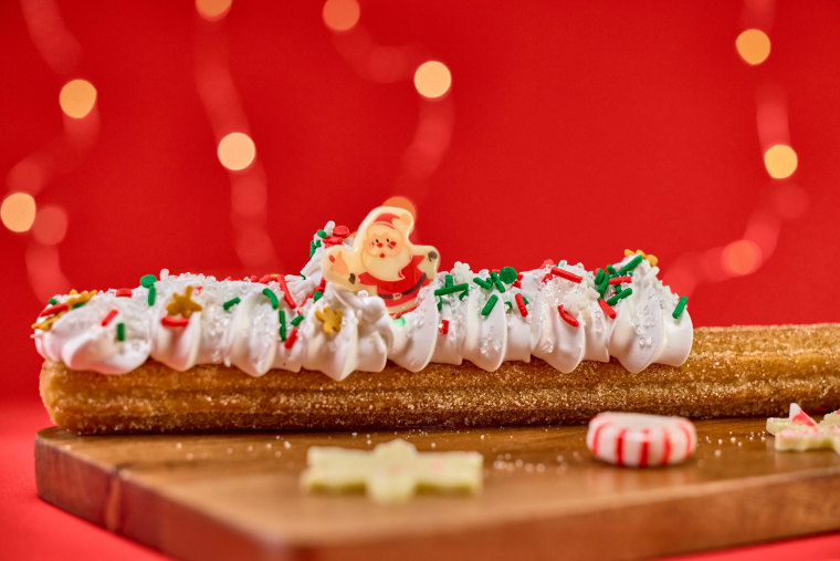 Universal Orlando's Holiday Churro.