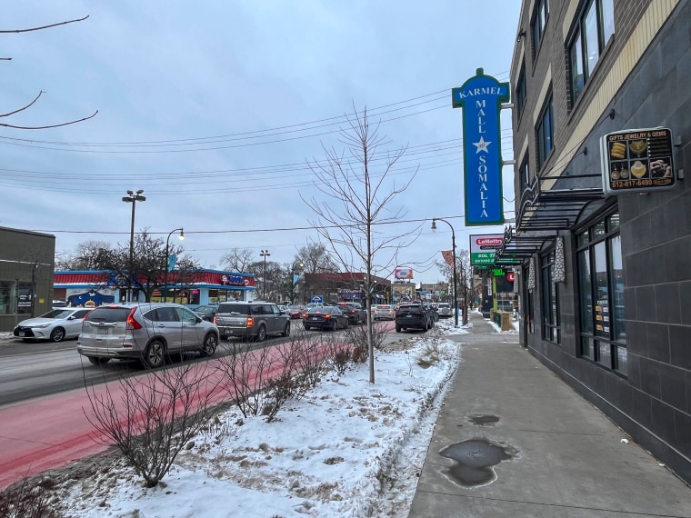 Karmel Mall closed shops