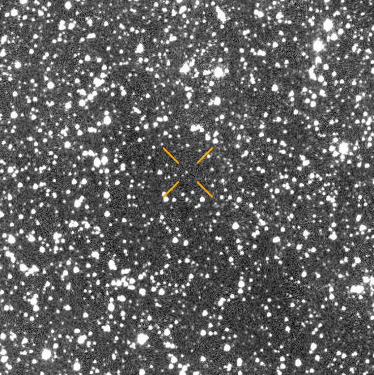 A gif showing a comet moving through the sky, four yellow lines point to the comet