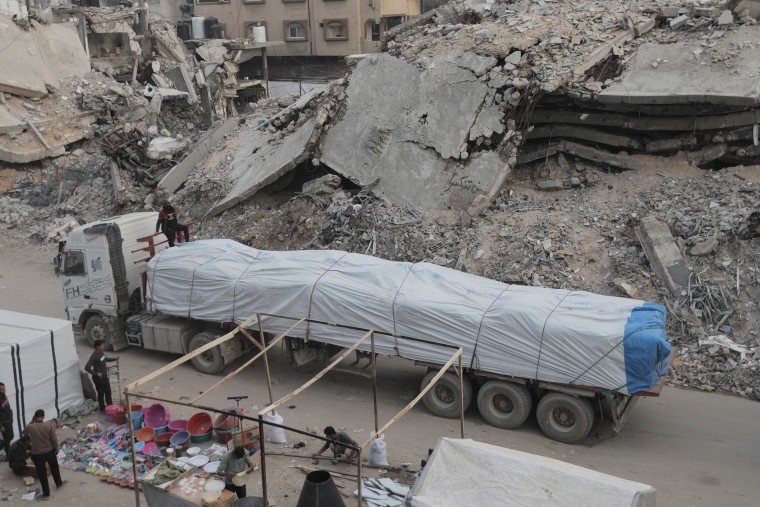 Limited number of humanitarian aid trucks enter Gaza