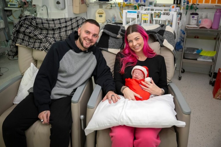 Baby Sixx Carter Kline was named after a rock and roll star and a waitress.