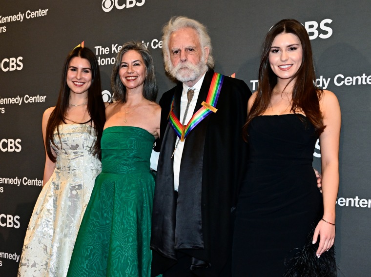 From left, Chloe Weir, Natascha Weir, Bob Weir and Monet Weir pose together on the red carpet