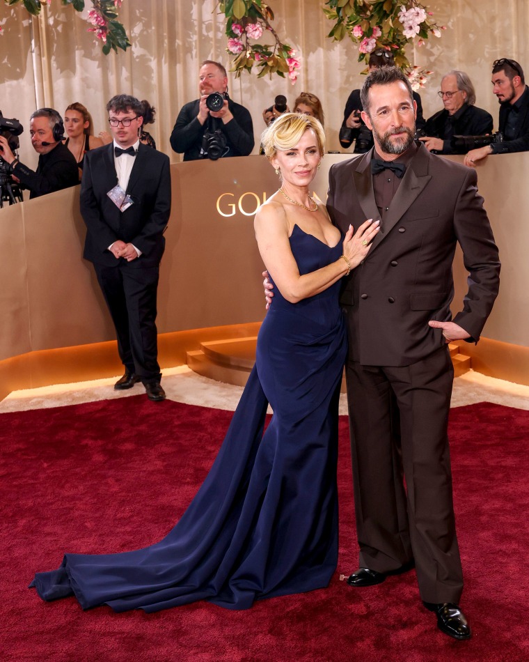 Sara Wells and Noah Wyle.