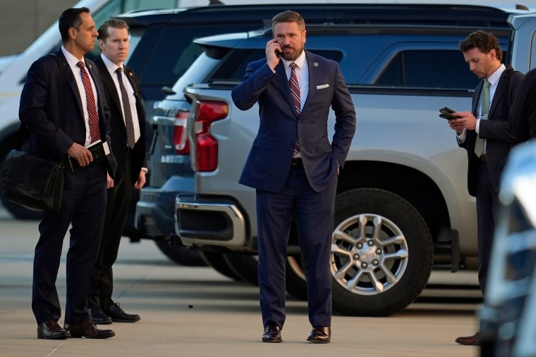 Wakil Direktur FBI Andrew Bailey