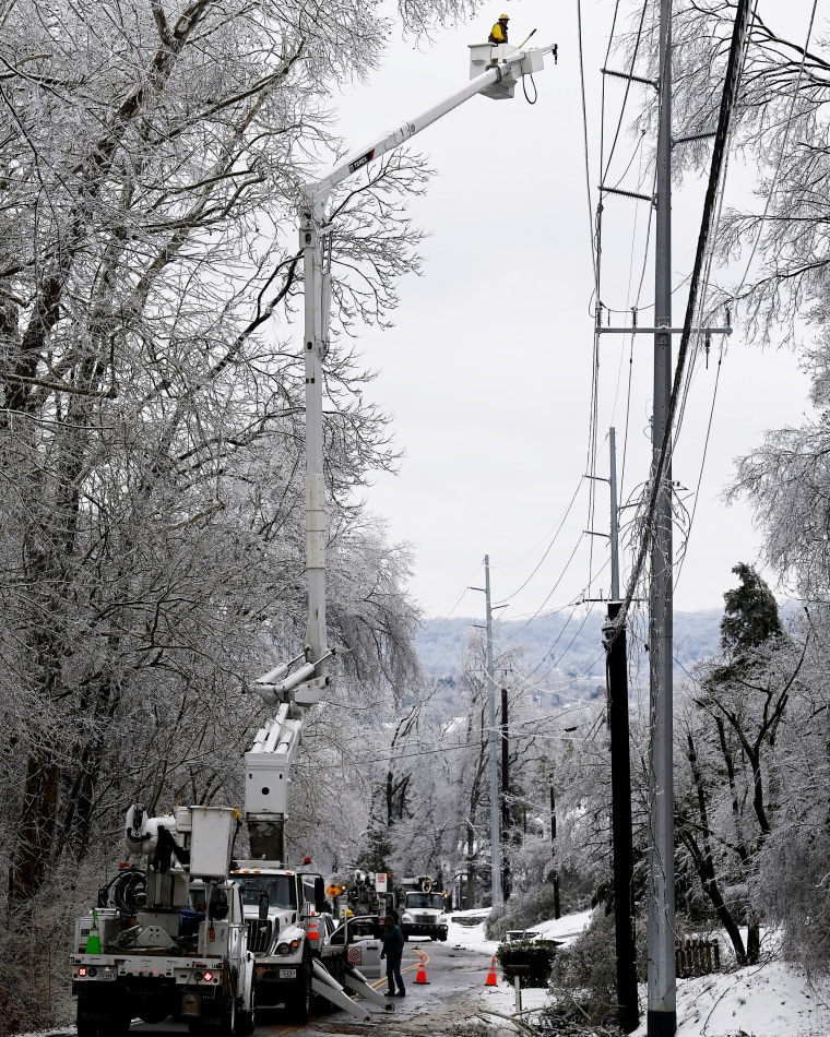 Crews work on restoring power 