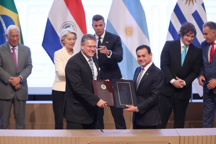 La Unión Europea y el Mercosur firman un acuerdo de libre comercio