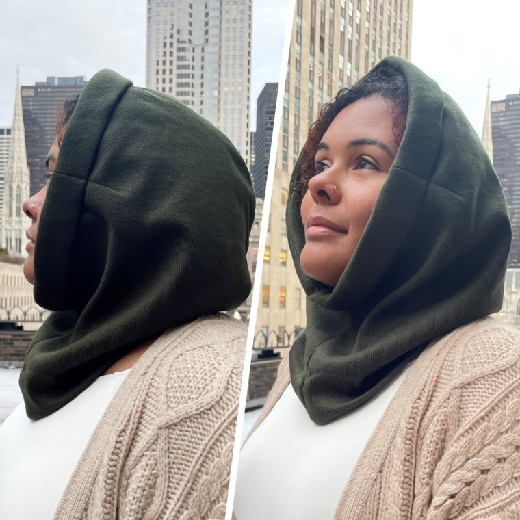 Associate editor Kamari Stewart wearing the Hairbrella rain scarf.