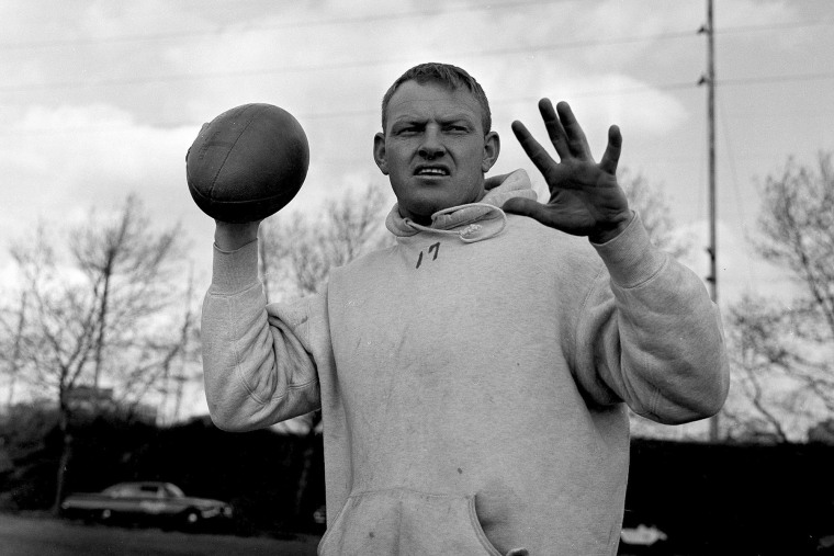 Then-Philadelphia Eagles quarterback Sonny Jurgensen in December 1961. 