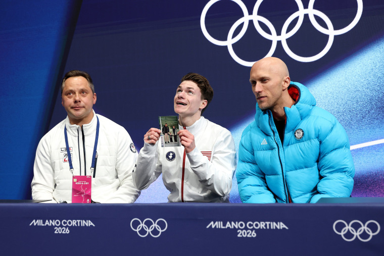 Foto: Patinação Artística - Milano Cortina Jogos Olímpicos de Inverno de 2026: Dia 4