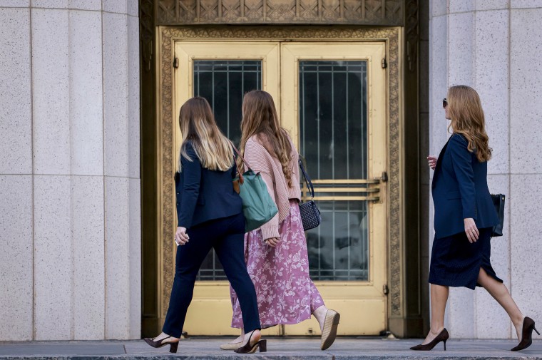 Plaintiff in landmark social media trial testifies that apps affected her ‘self-worth’