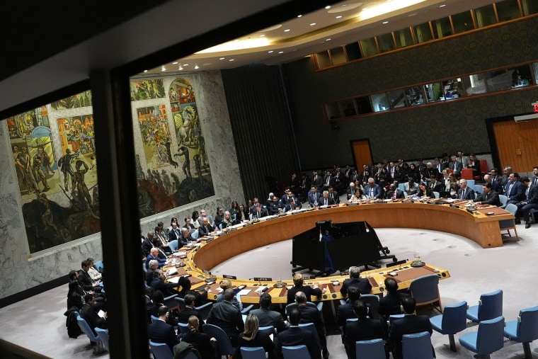 A tilted view of the United Nations Security Council roundtable meeting. 