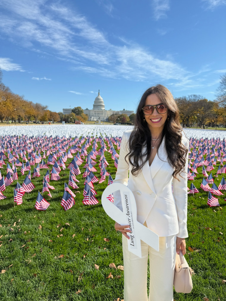 Shira Kupperman Boehler at the National Mall honoring the 120,000 Americans who die from lung cancer every year.