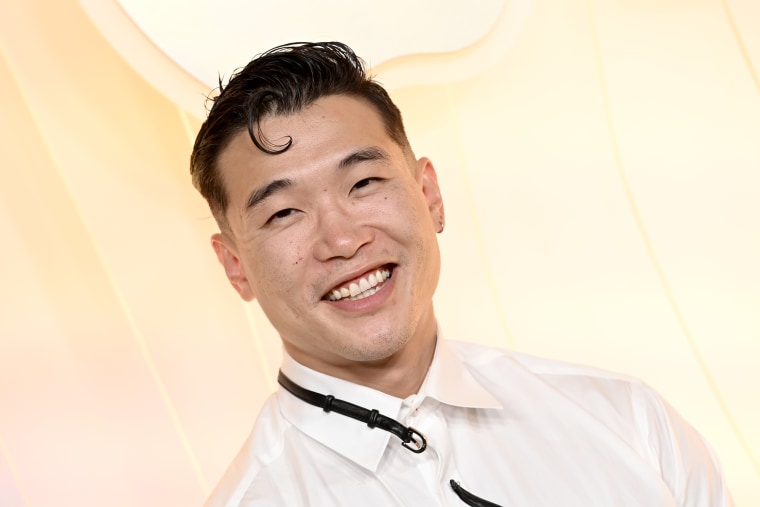 Tapete vermelho da festa do Emmy no horário nobre da Apple TV +