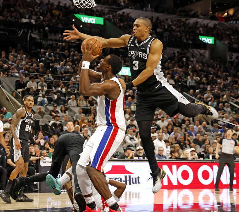 Johnson goes for a block against the Detroit Pistons at Frost Bank Center in San Antonio on March 5.