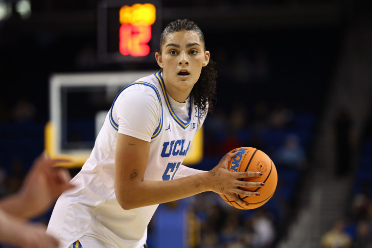  FEB 22 Women's Wisconsin at UCLA