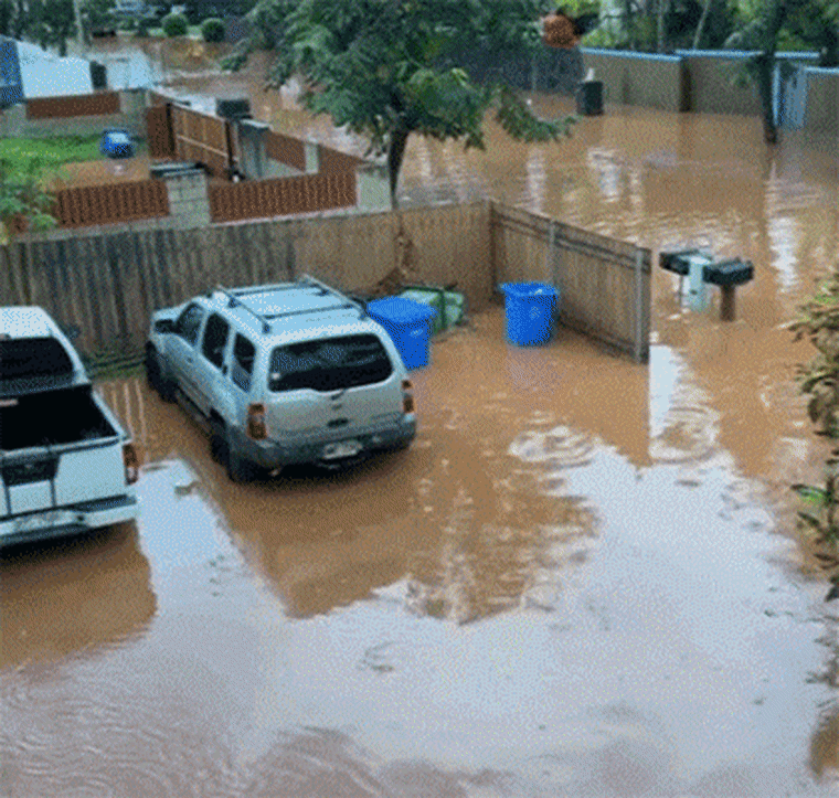 Gif of flooding in Hawaii
